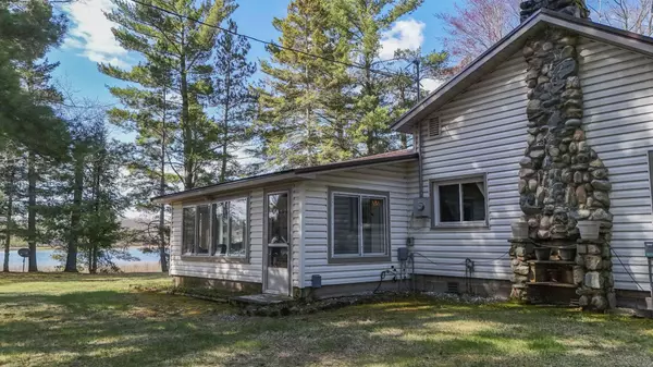 Kalkaska, MI 49646,6117 Blue Lake