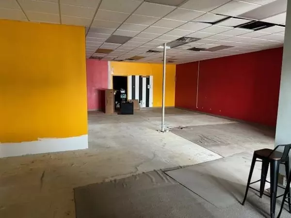 Mount Pleasant, MI 48858,2210 S Mission Street