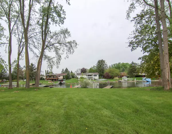 Fenton, MI 48430,000-Lot 229 Ledgewood Drive