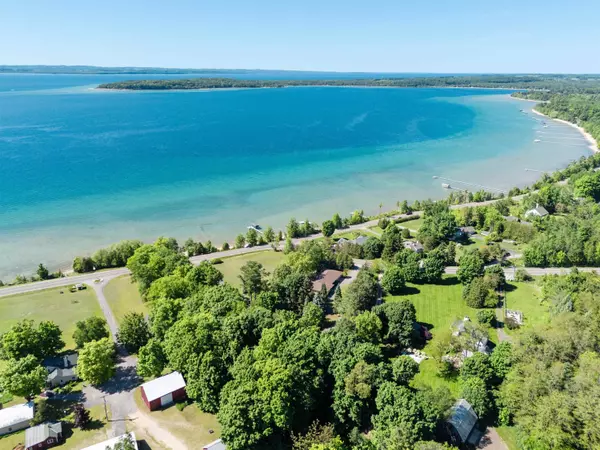 Traverse City, MI 49686,1996 Island View Road