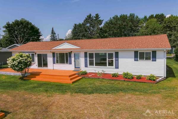 3055 W Lakeside, West Branch, MI 48661