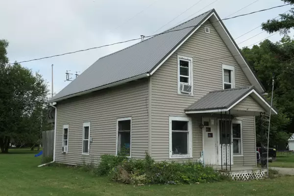 313 Pleasant, Alma, MI 48801