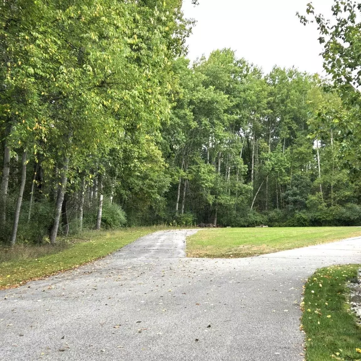 Lake Isabella, MI 48893,2003 Granada Court