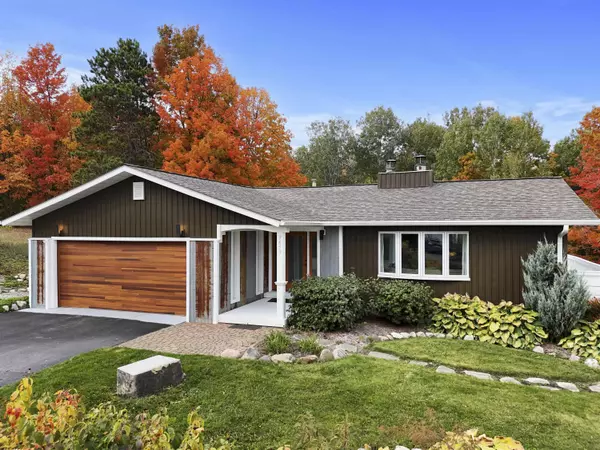 9659 E Harbor Hills,  Traverse City,  MI 49684