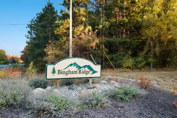 Traverse City, MI 49684,7857 S Bingham Ridge