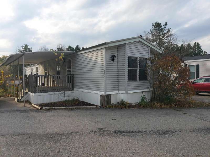 5011 S Silver Lake, Traverse City, MI 49686