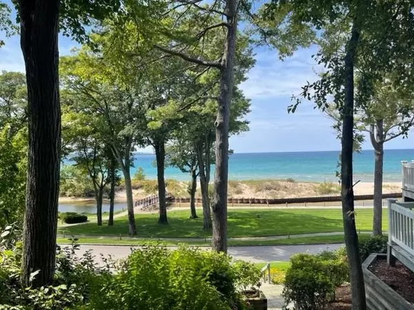 4C The Inn, Glen Arbor, MI 49636