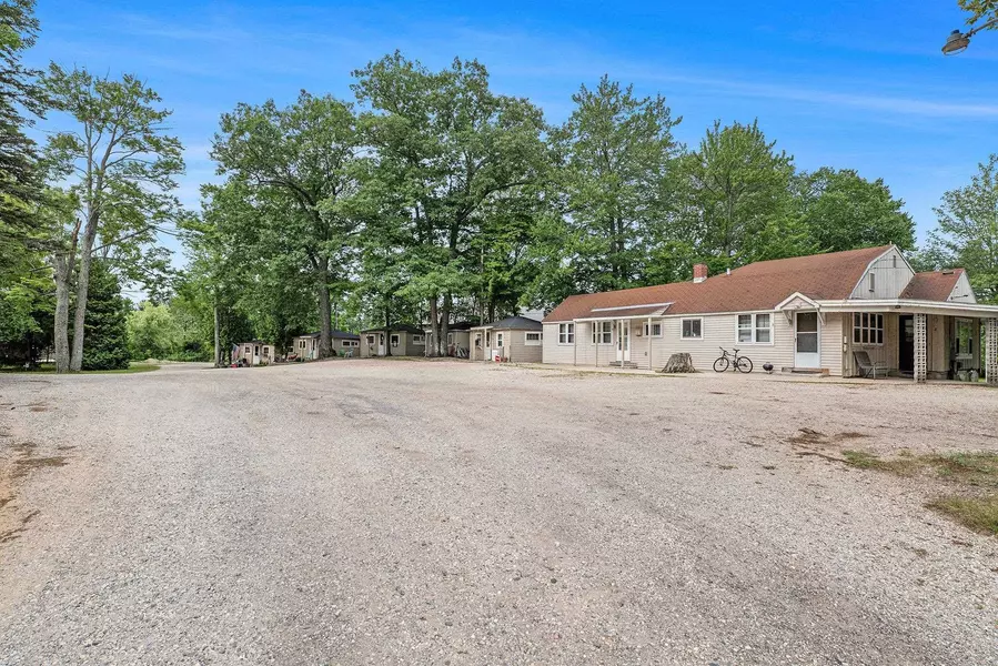 6444 E M-115, Cadillac, MI 49601