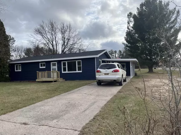 4142 River, Oscoda, MI 48750