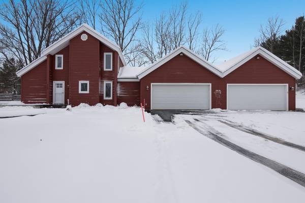 4243 c & b Summerhill, Traverse City, MI 49684