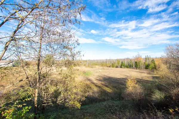 Traverse City, MI 49686,0000 N Garfield Woods Drive