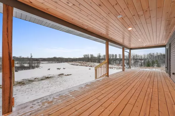 Tustin, MI 49688,21606 230th Avenue