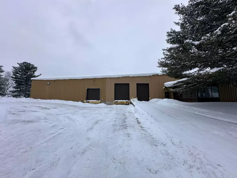 210 W Park, Kalkaska, MI 49646