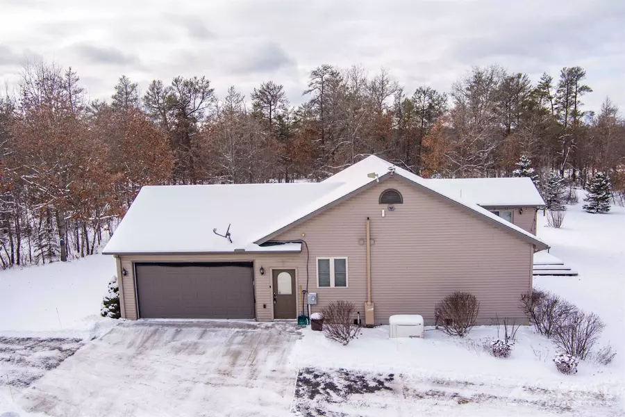 2594 W Rose City, West Branch, MI 48661