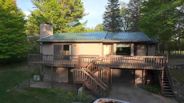 4344 Church Road, Traverse City, MI 48686