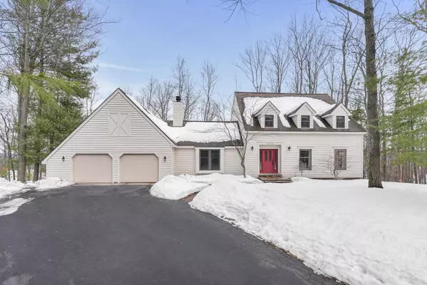 3728 Village Circle, Traverse City, MI 49686