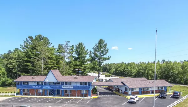 6100 M-68, Indian River, MI 49749