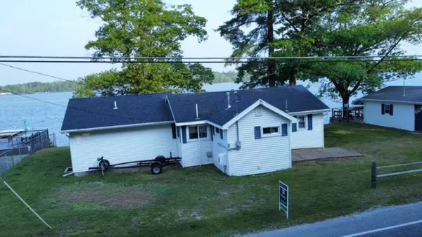 MI 48738,4432 E Cedar Lake Drive
