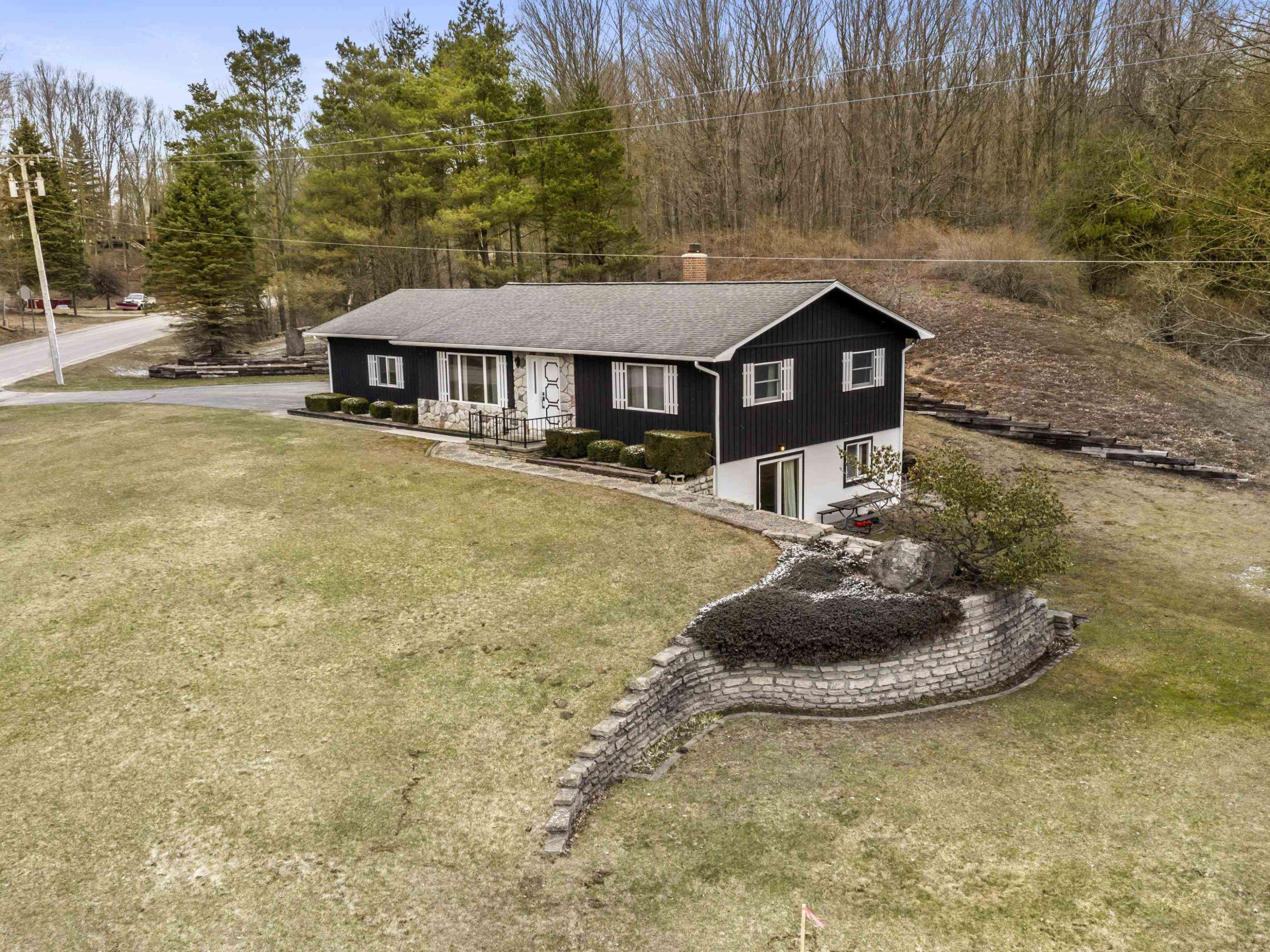 2341 Ely Road, Honor, MI 49640