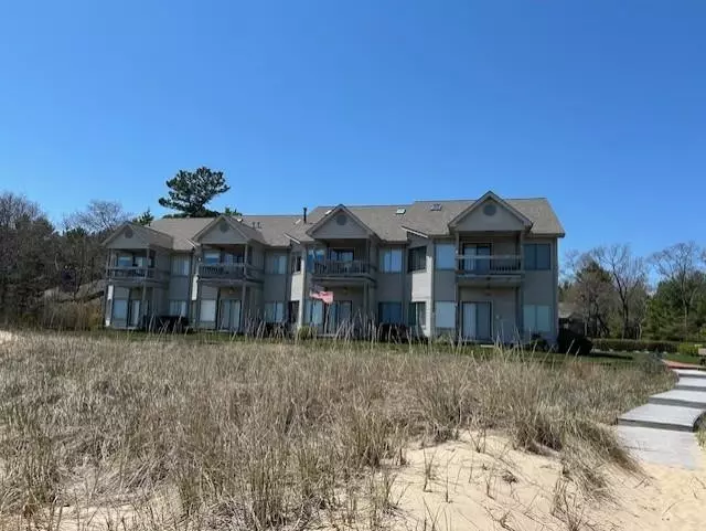 Oscoda, MI 48750,5680 N US-23