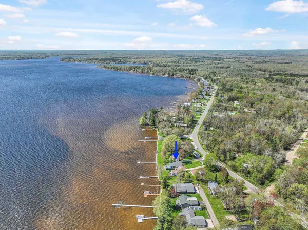 Cadillac, MI 49601,3151 W Lake Mitchell Drive