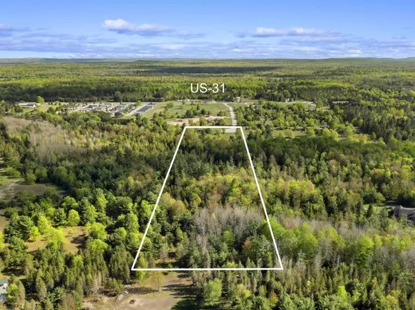 Interlochen, MI 49643,00 V/L Honor Highway