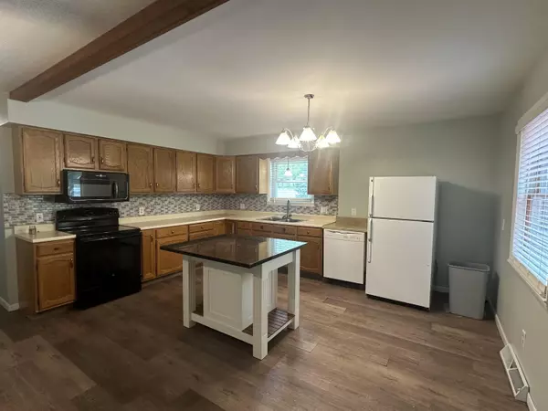 Leroy, MI 49655,142 Forest Trail