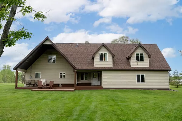 Shepherd, MI 48883,9755 E Deerfield Road