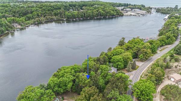 9023 Clam Lake Road, Bellaire, MI 49615