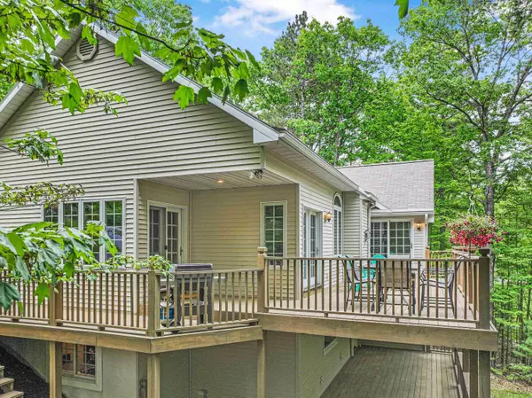 4180 Pintail Drive, Traverse City, MI 49696