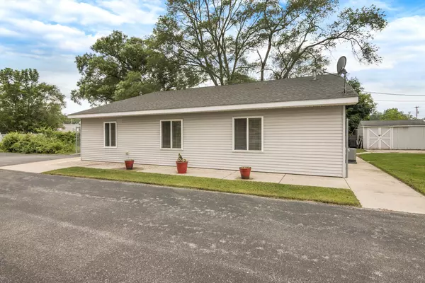 Traverse City, MI 49686,931 Duell Road