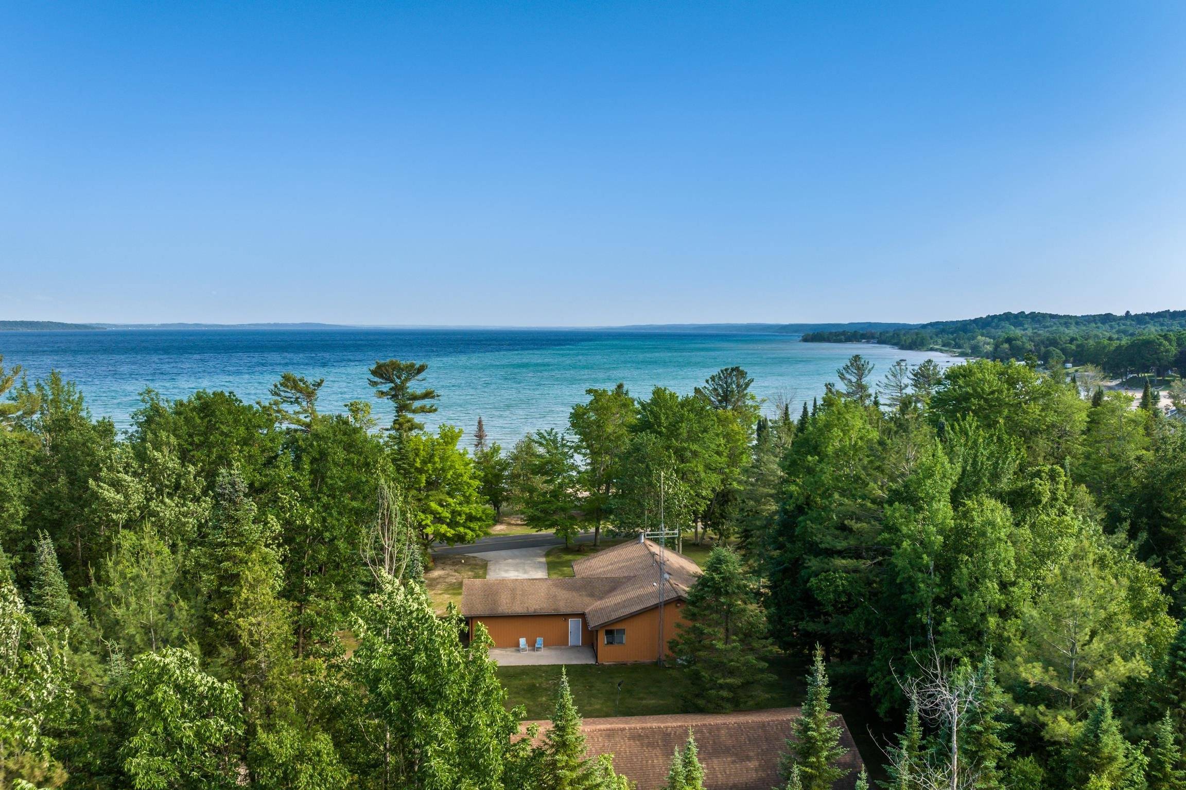 Suttons Bay, MI 49682,3846 Lee Point Road