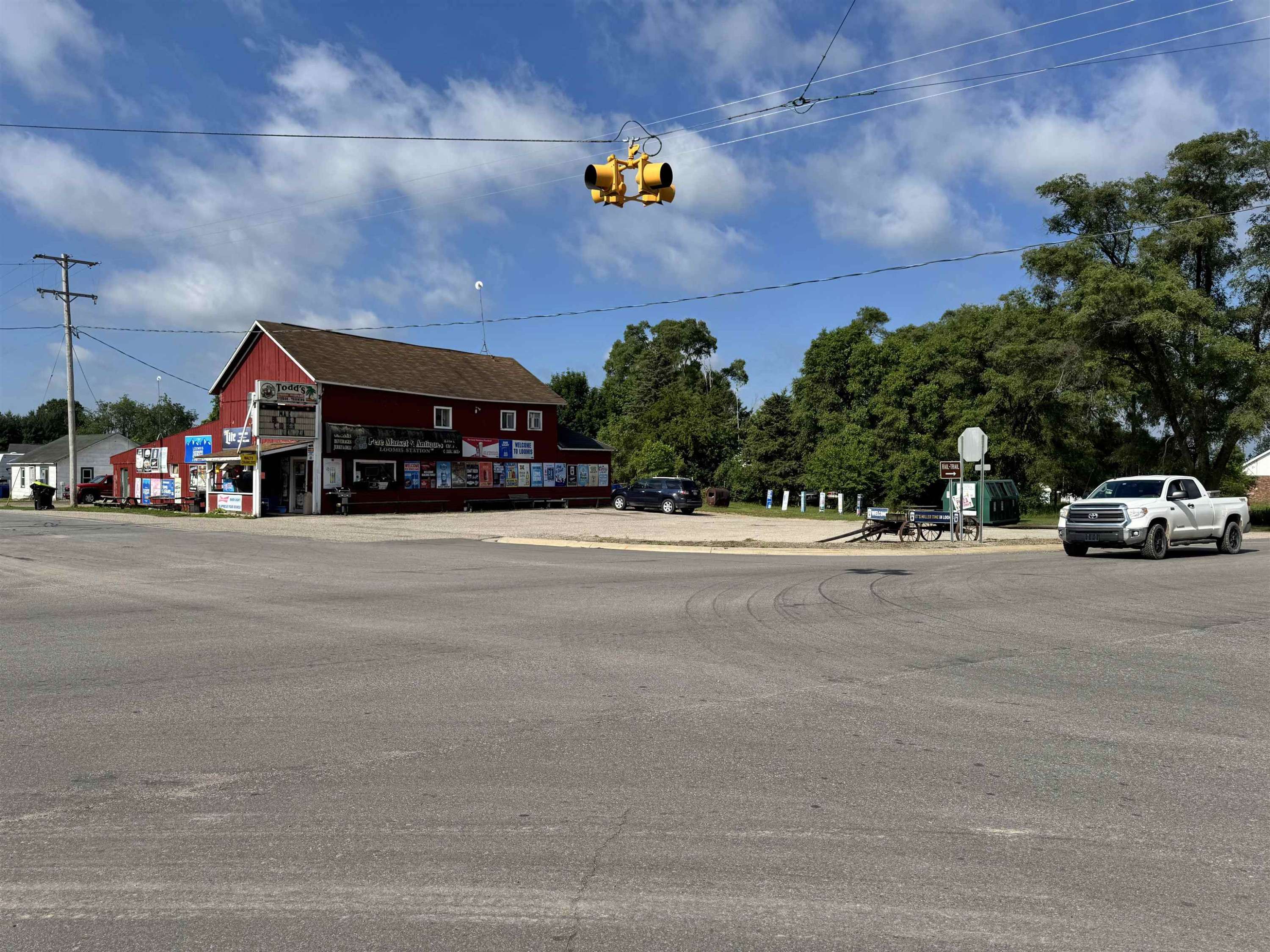 Clare, MI 48617,8990 E Pere Marquette