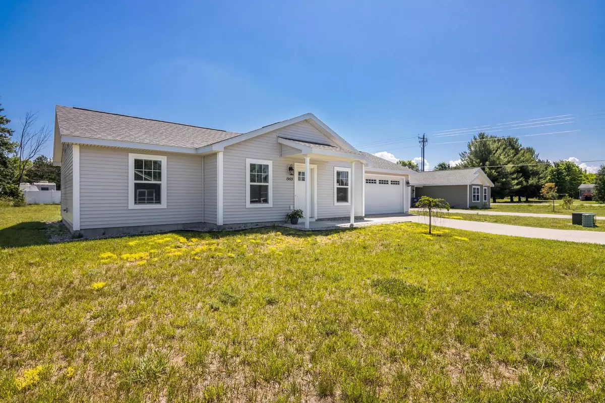 Traverse City, MI 49685,1969 Lark Drive