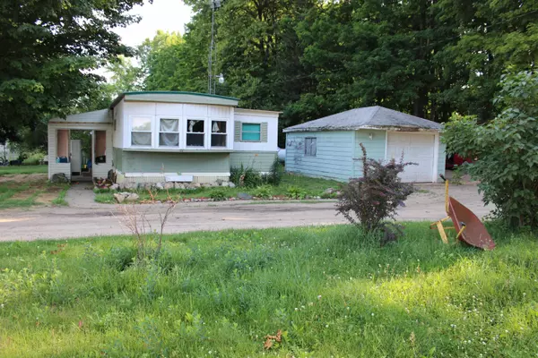 Lake City, MI 49651,4900 E Phelps Road