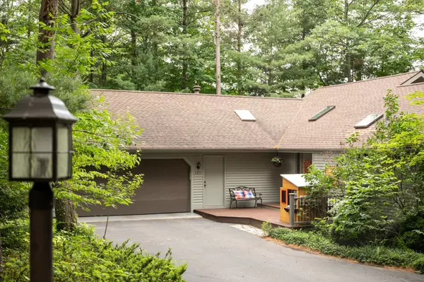 Traverse City, MI 49686,7211 Logan Lane