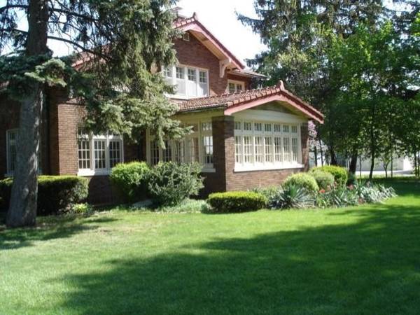Mount Pleasant, MI 48858,404 N Fancher Street