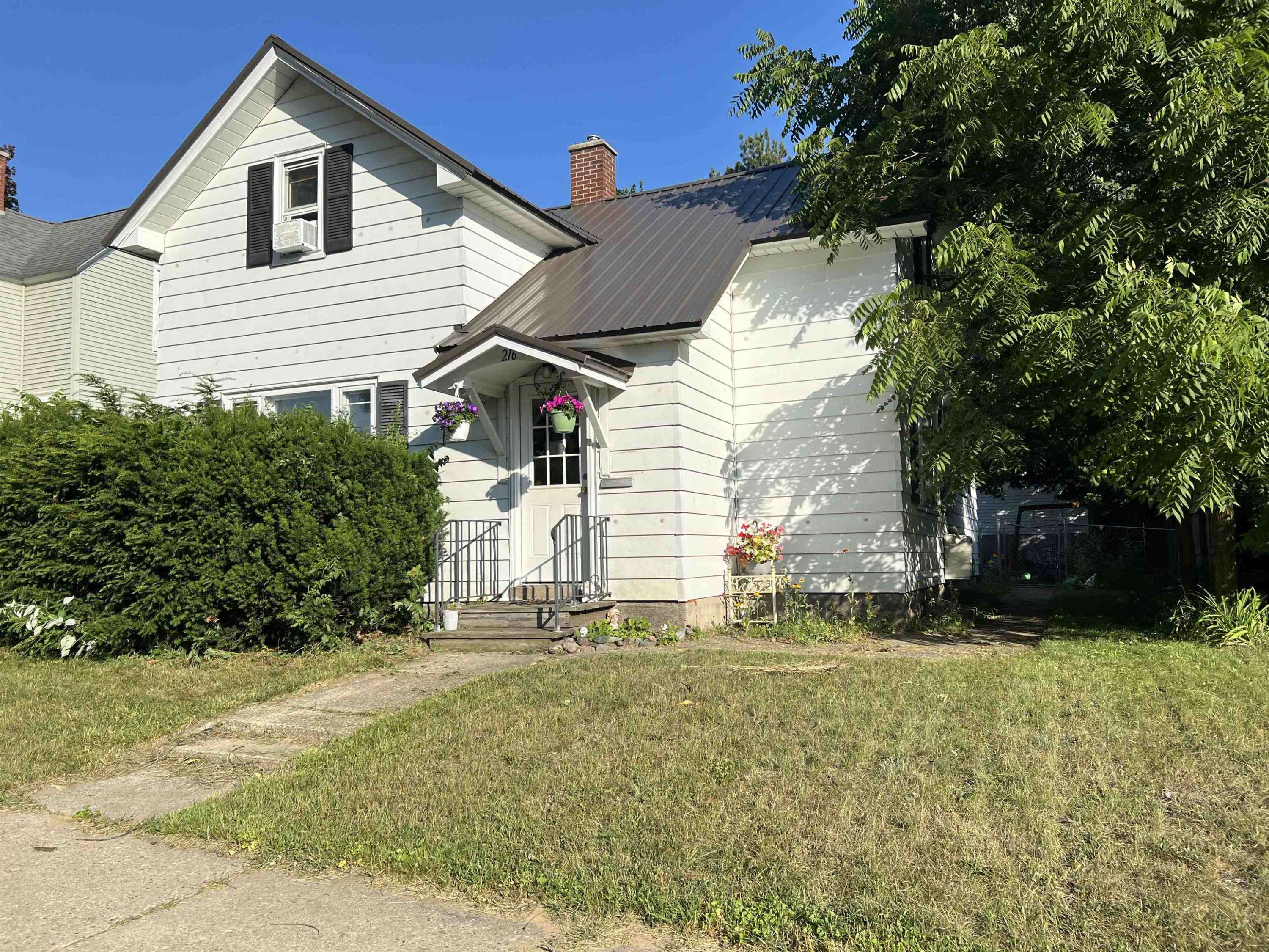 Cadillac, MI 49601,216 Crippen Street