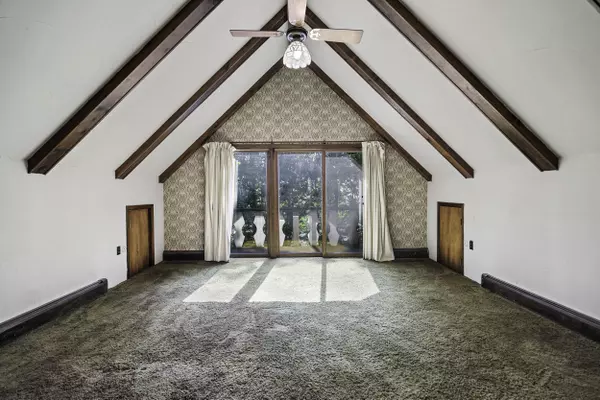 Traverse City, MI 49684,4652 Briarcliff Drive
