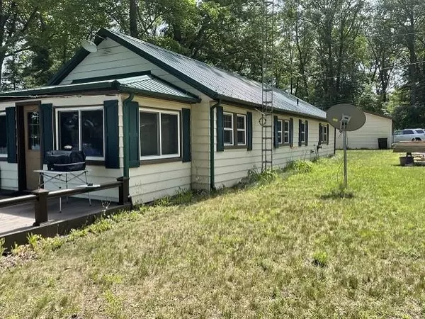 Gladwin, MI 48624,6328 Maple Street