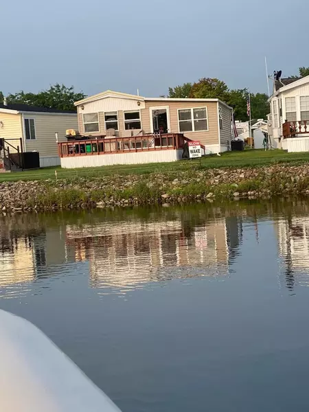 3675 E Michigan Avenue, Au Gres, MI 48703
