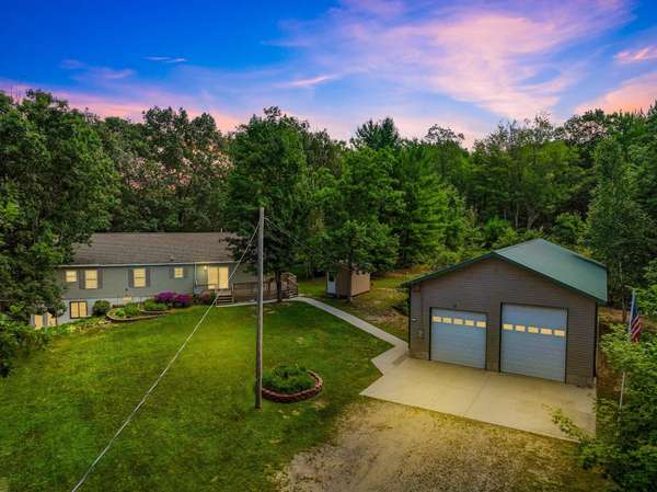 8561 SW Grand Kal Road, Fife Lake, MI 49633