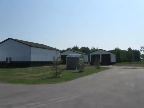 7450 Glendale, Bellaire, MI 49615