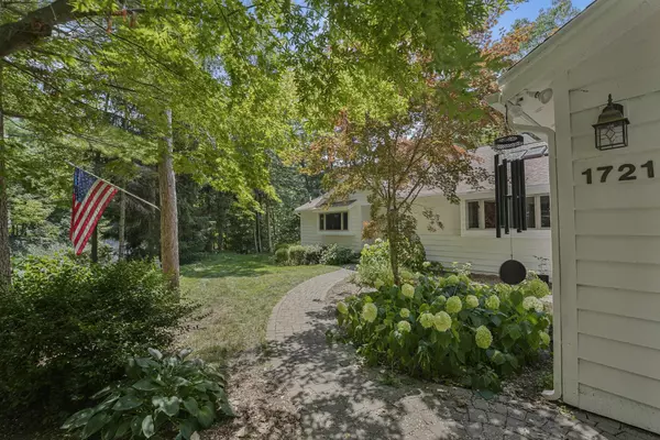 Traverse City, MI 49686,1721 Timber Lane Drive