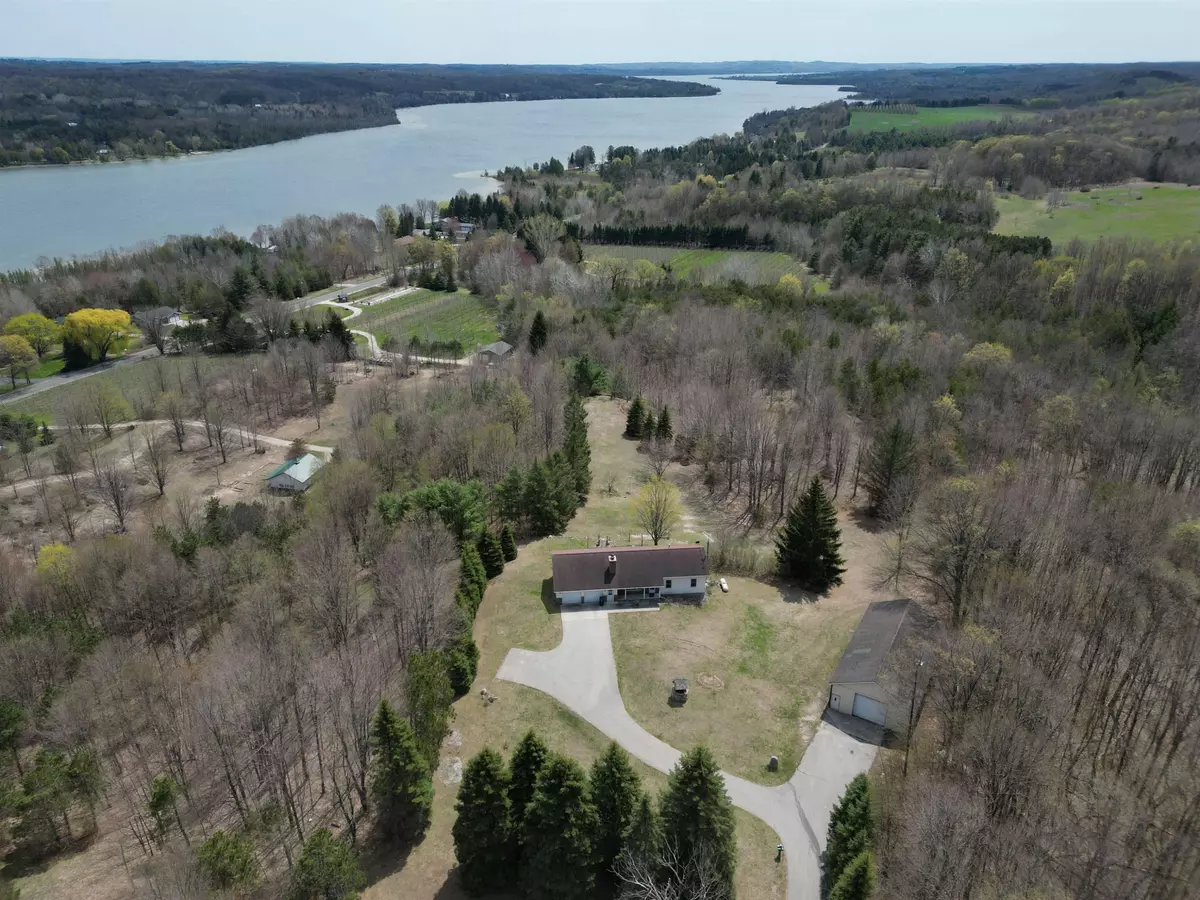 Lake Leelanau, MI 49653,1501 S Ruby Lane