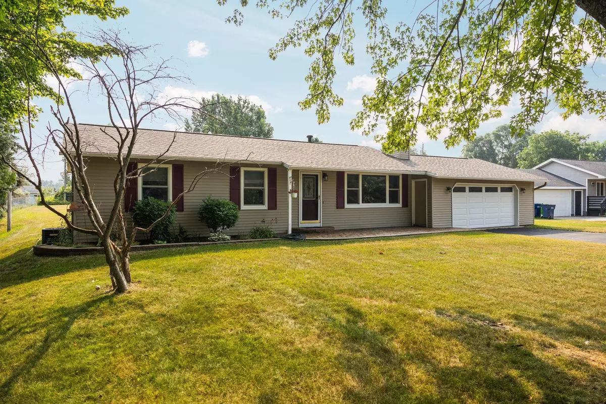 Traverse City, MI 49685,856 Meadow Drive