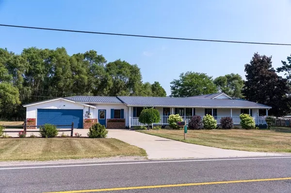 5806 W Weidman Road, Weidman, MI 48893