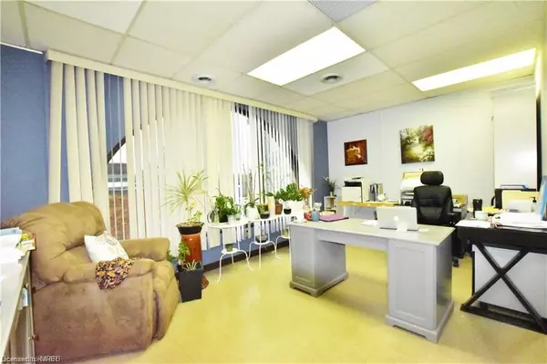 Cambridge, ON N1R 7A5,55 Dickson Street