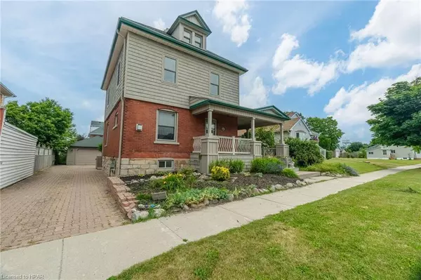 Goderich, ON N7A 1K5,97 Elgin Avenue E