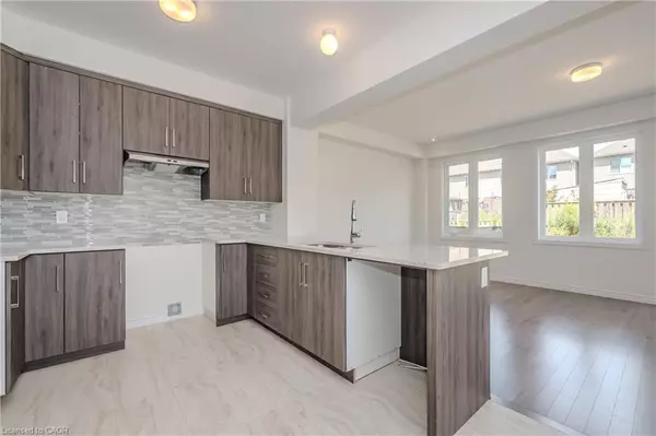 Ayr, ON N0B 1E0,298 Robert Woolner Street